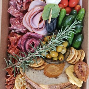 Medium Grazing Box