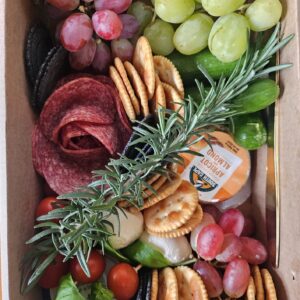 Small Grazing Box